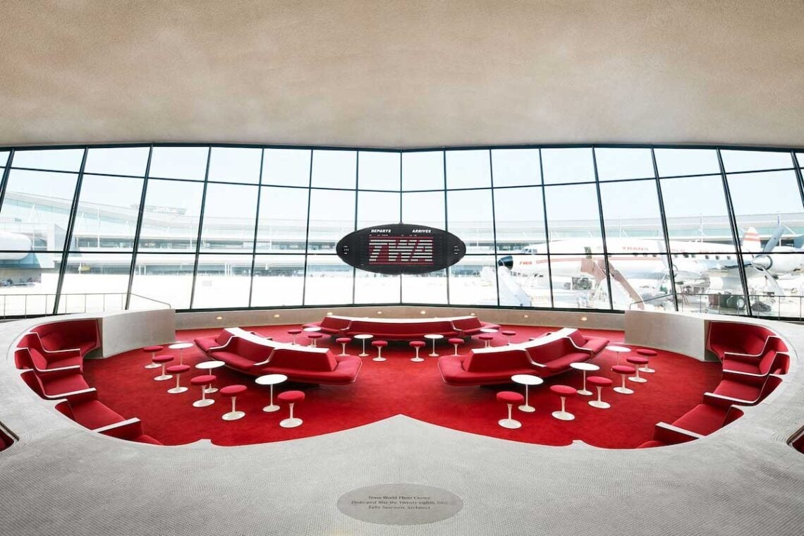 Inc architecture: twa hotel sunken lounge