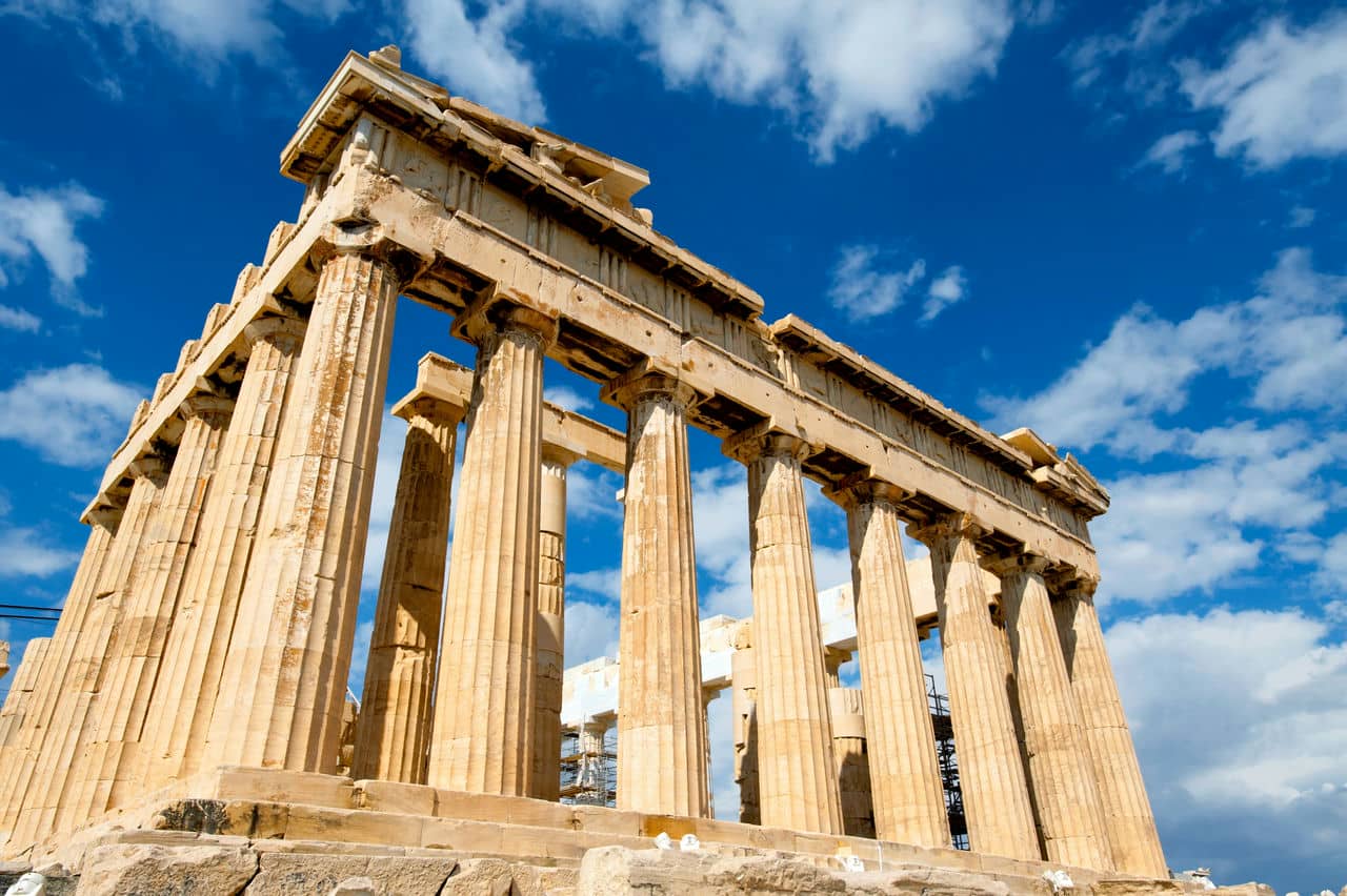 Parthenon low angle photograph © pixabay