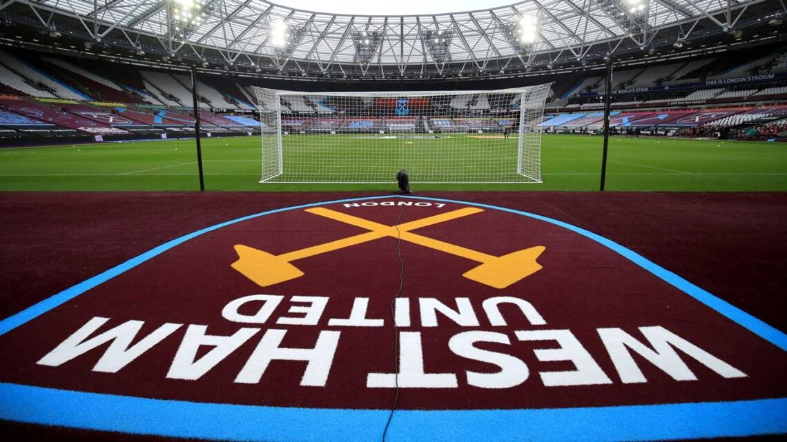 Populous: london 2012 olympic stadium view from field
