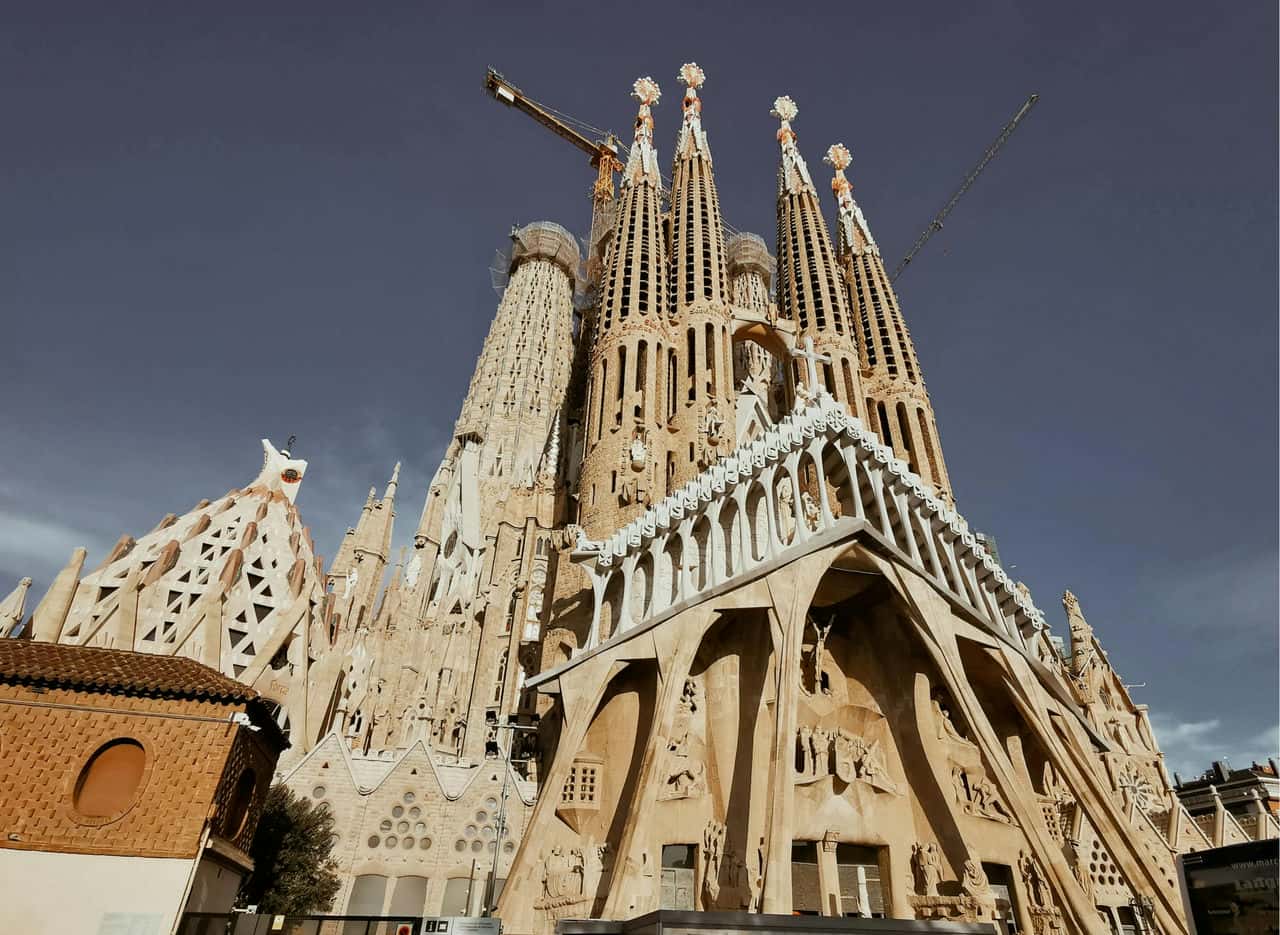 Sagrada familia the passion façade © mehmet turgut kirkgoz