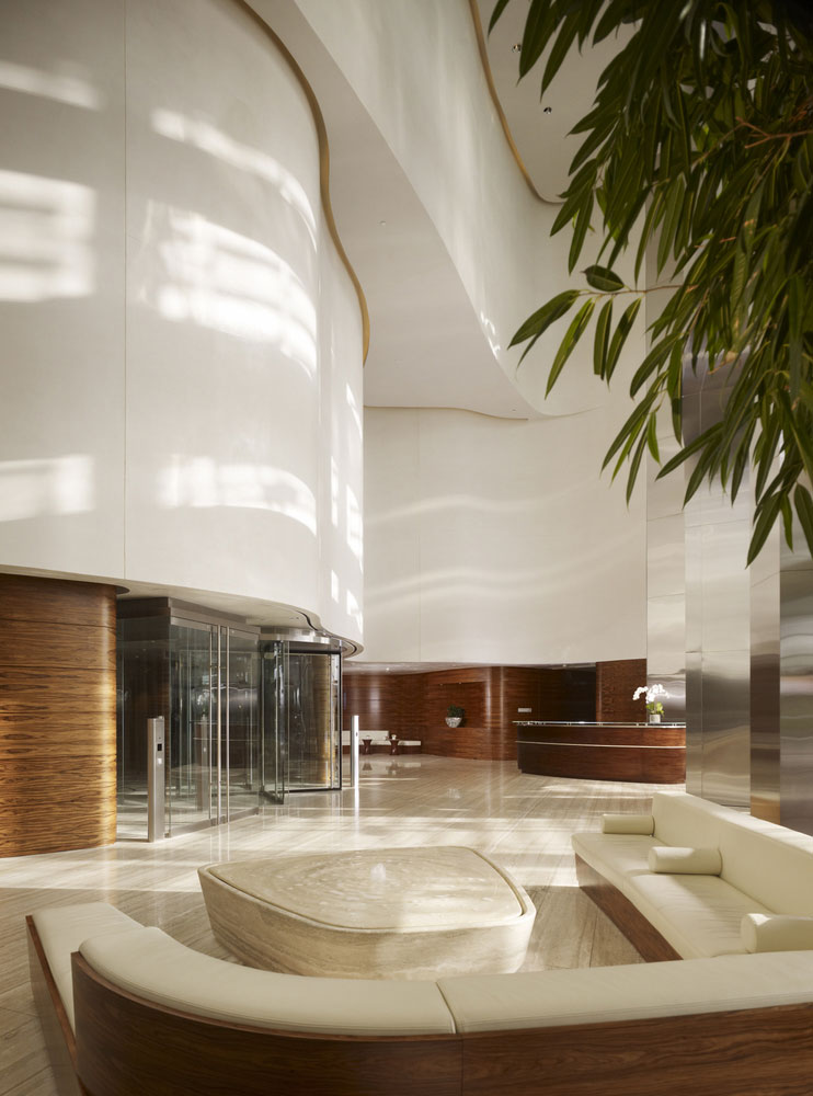 Skidmore, owings & merrill: burj khalifa residential lobby © nick merrick
