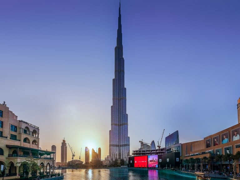 Skidmore, owings & merrill: burj khalifa view from dubai mall © maher najm