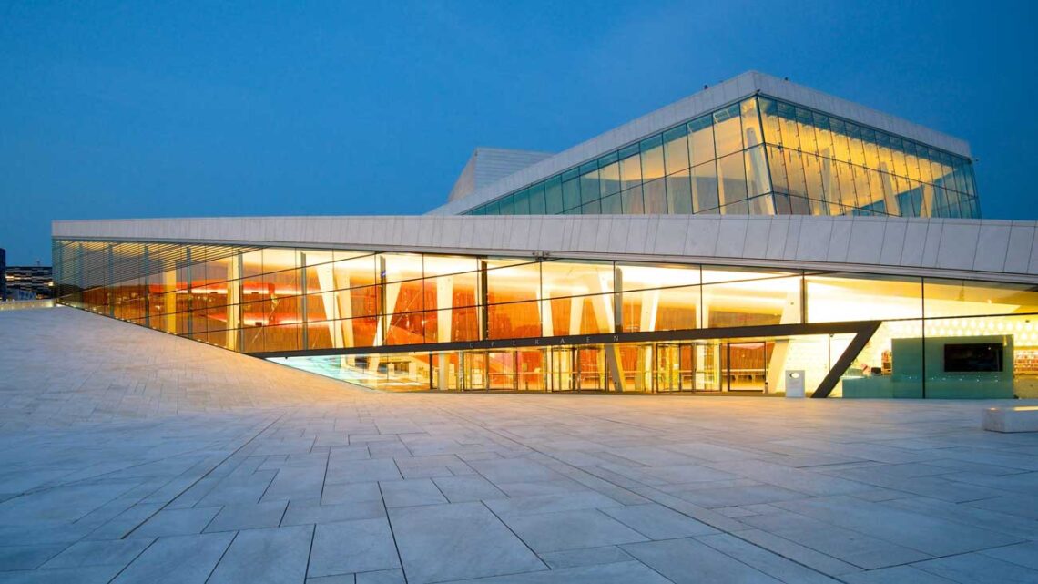 Snøhetta: oslo opera house entrance from outside