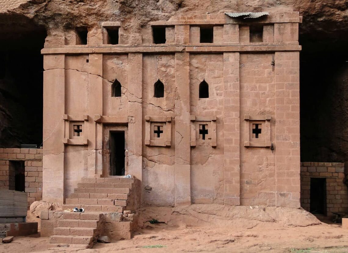 15 Famous Architectural Landmarks In Africa For Architects 183 Architectural landmark: rock-hewn churches of lalibela bete abba libanos ยฉ bernard gagnon