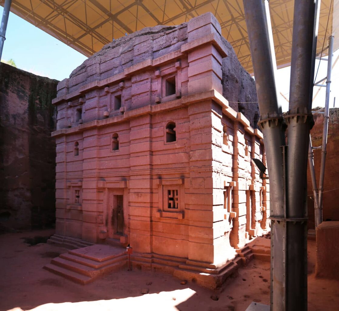 15 Famous Architectural Landmarks In Africa For Architects 184 Architectural landmark: rock-hewn churches of lalibela bete amanuel ยฉ sailko