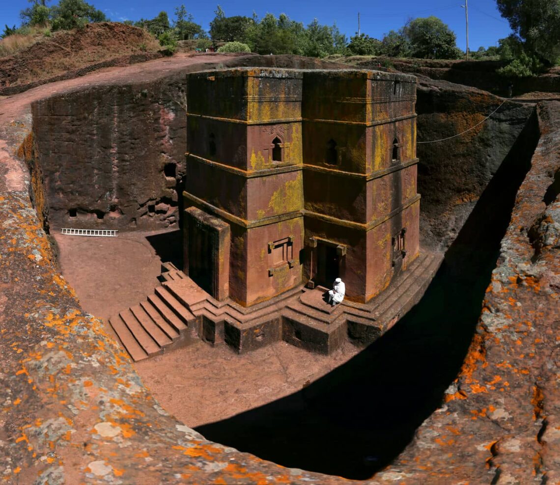 15 Famous Architectural Landmarks In Africa For Architects 185 Architectural landmark: rock-hewn churches of lalibela bete ghiorgis ยฉ sailko