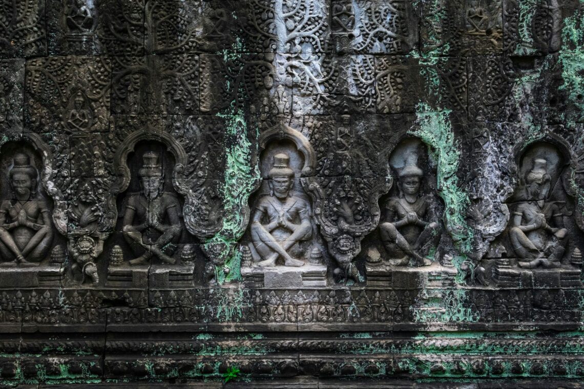 Architectural landmark: angkor wat preah khan temple © sumit mangela
