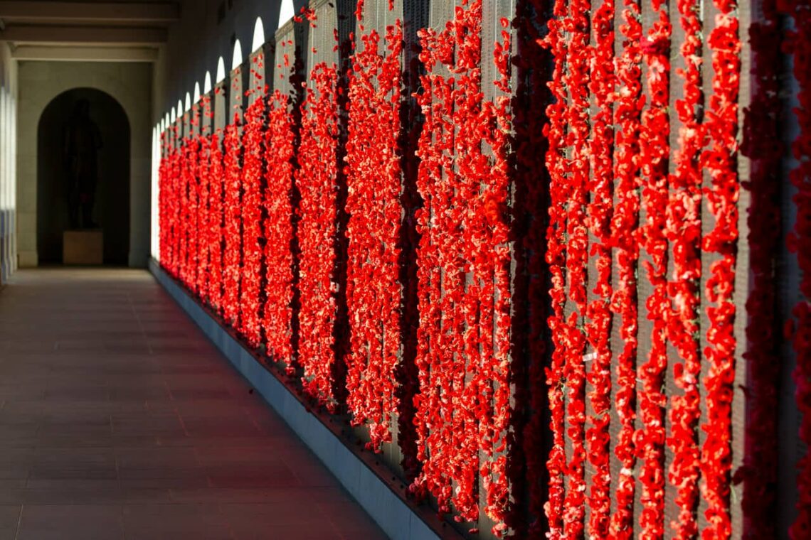 Architectural landmark: australian war memorial wall of remembrance © troy mortier