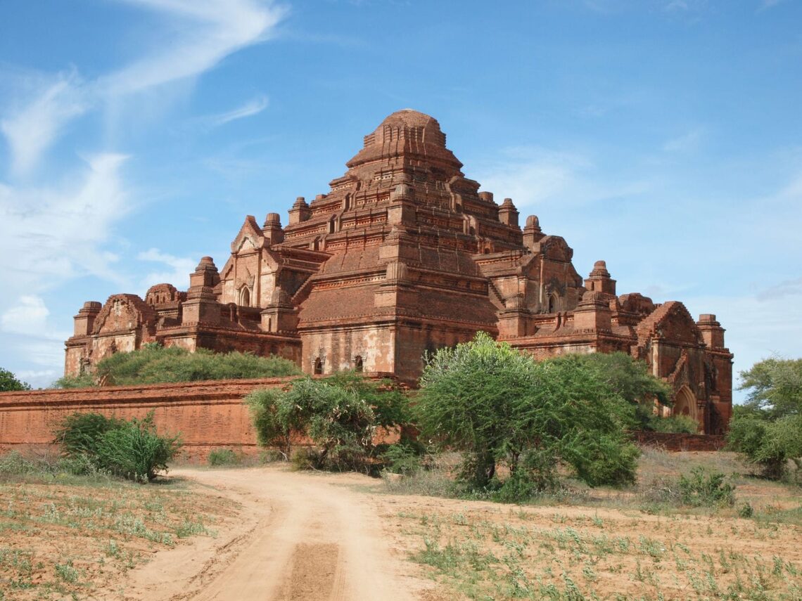 18 Famous Architectural Landmarks In Asia For Architects 285 Architectural landmark: bagan temples dhammayangyi temple ยฉ william