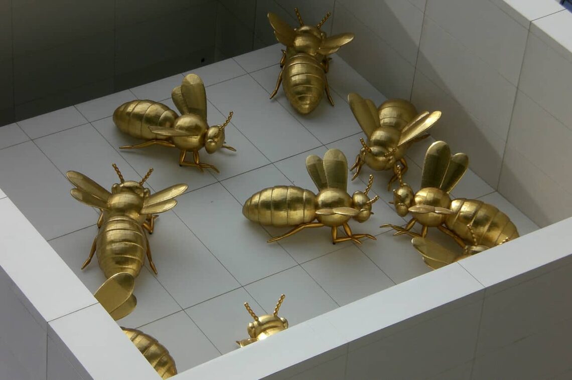 Architectural landmark: eureka tower colony of giant golden bees © damian nicholas