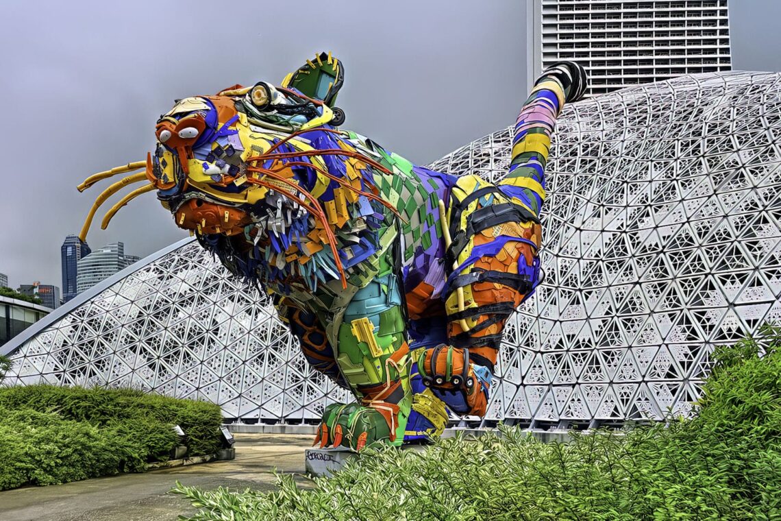 Architectural landmark: gardens by the bay trash-sure (tiger sculpture made from waste materials) © choo yut shing