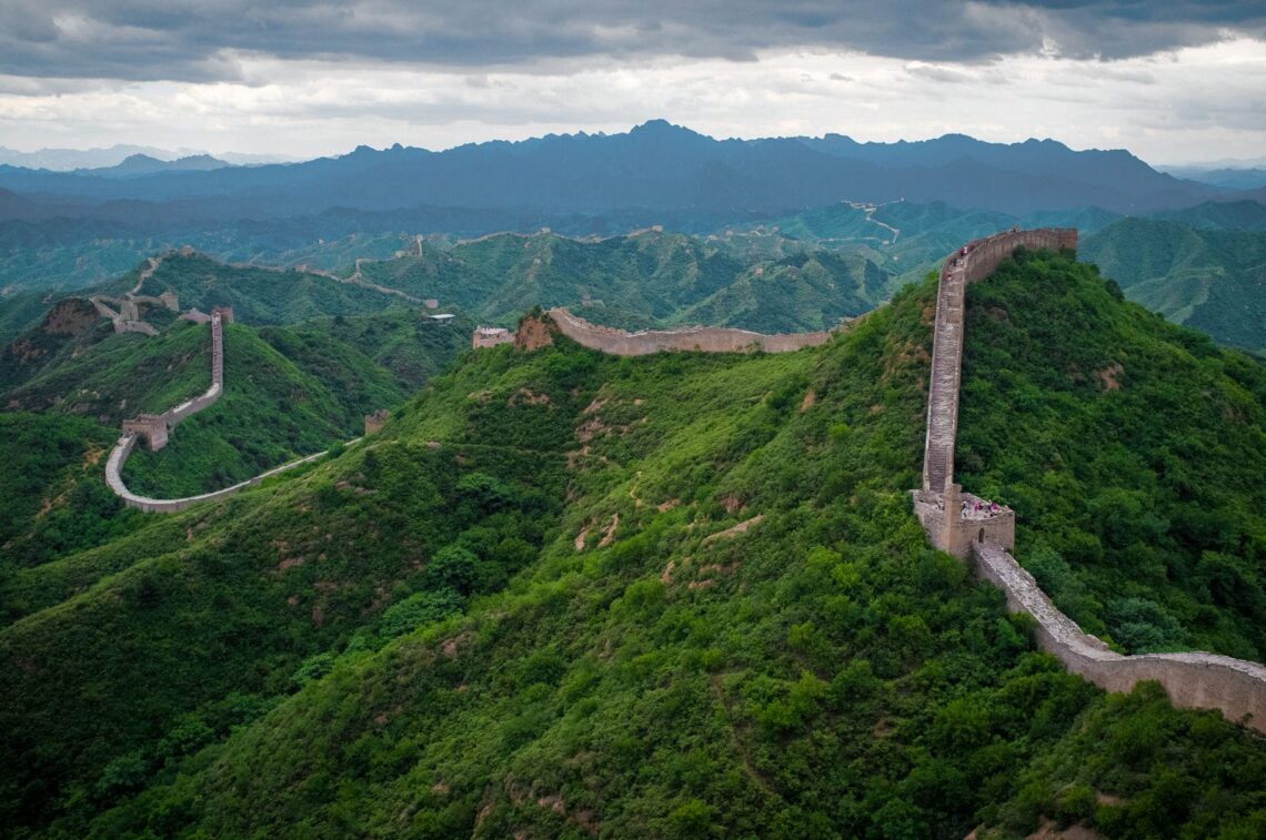Architectural landmark: great wall of china jinshanling section © severin stalder