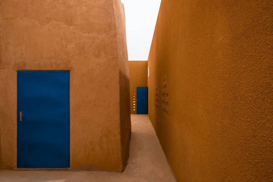 15 Famous Architectural Landmarks In Africa For Architects 131 Architectural landmark: hikma complex paths ยฉ james wang