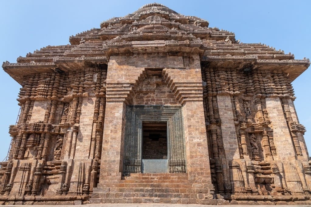 18 Famous Architectural Landmarks In Asia For Architects 443 Architectural landmark: konark sun temple jagamohana ยฉ kevin standage photography