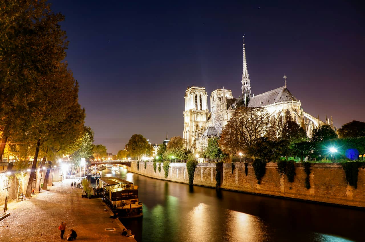 Architectural landmark: notre dame cathedral paris night © inha bae
