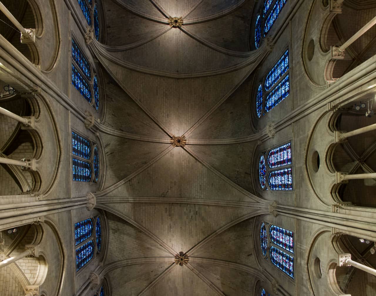 Architectural landmark: notre dame cathedral paris rib vault interior © carlos delgado