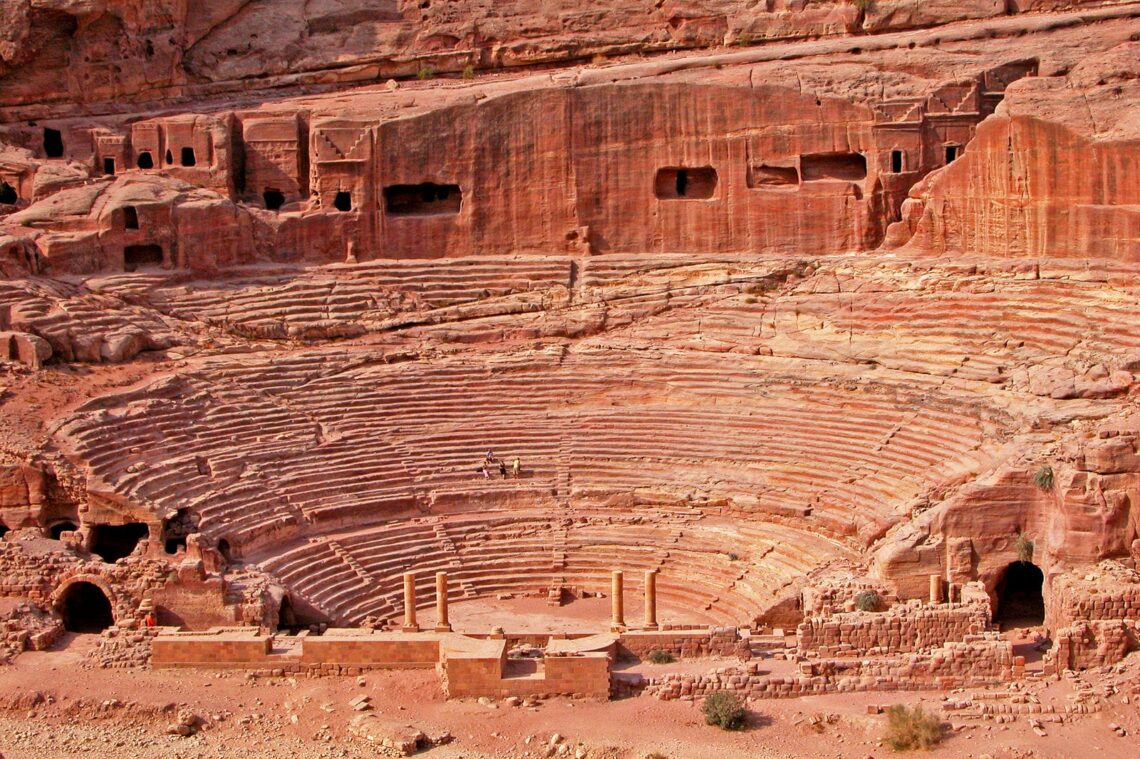 18 Famous Architectural Landmarks In Asia For Architects 412 Architectural landmark: petra theatre ยฉ dennis jarvis