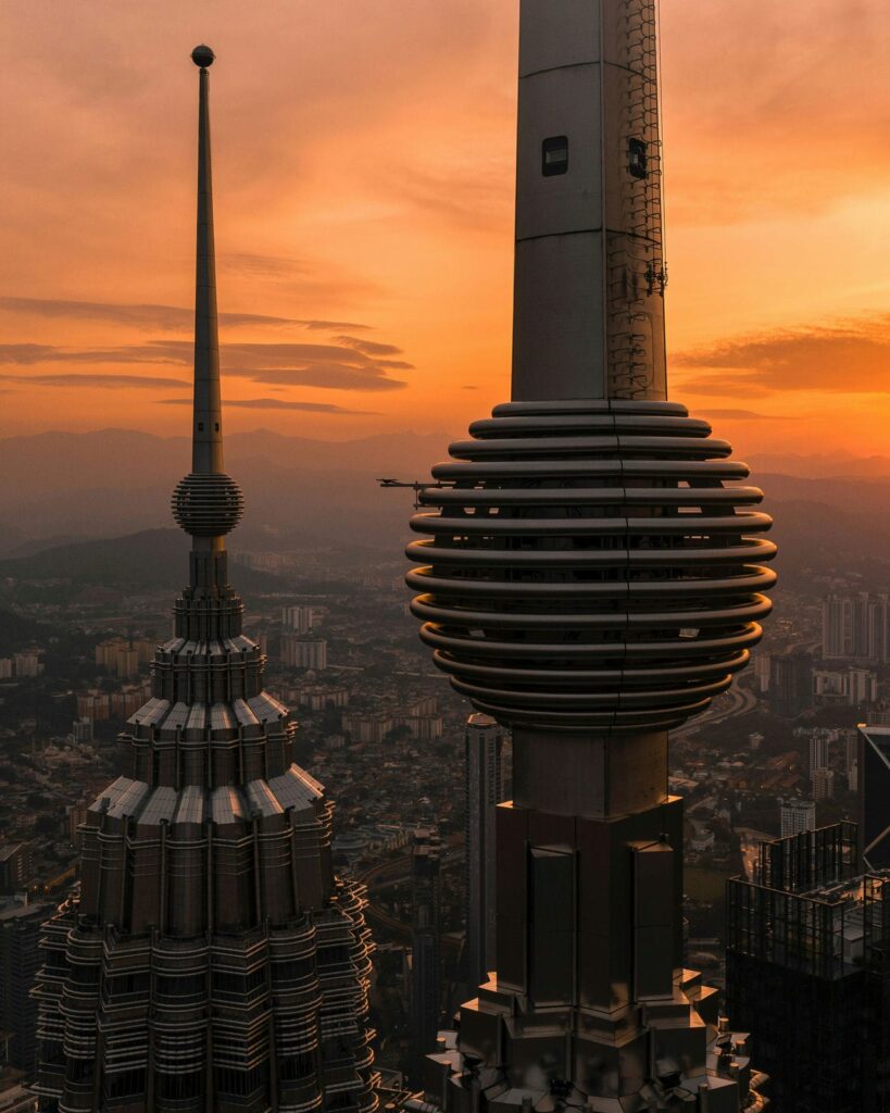 18 Famous Architectural Landmarks In Asia For Architects 266 Architectural landmark: petronas twin towers closeup tip detail ยฉ lloyd alozie