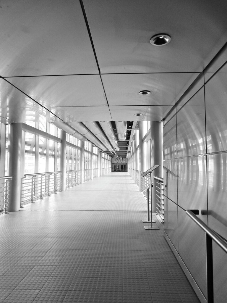 18 Famous Architectural Landmarks In Asia For Architects 273 Architectural landmark: petronas twin towers skybridge interior ยฉ studio sarah lou