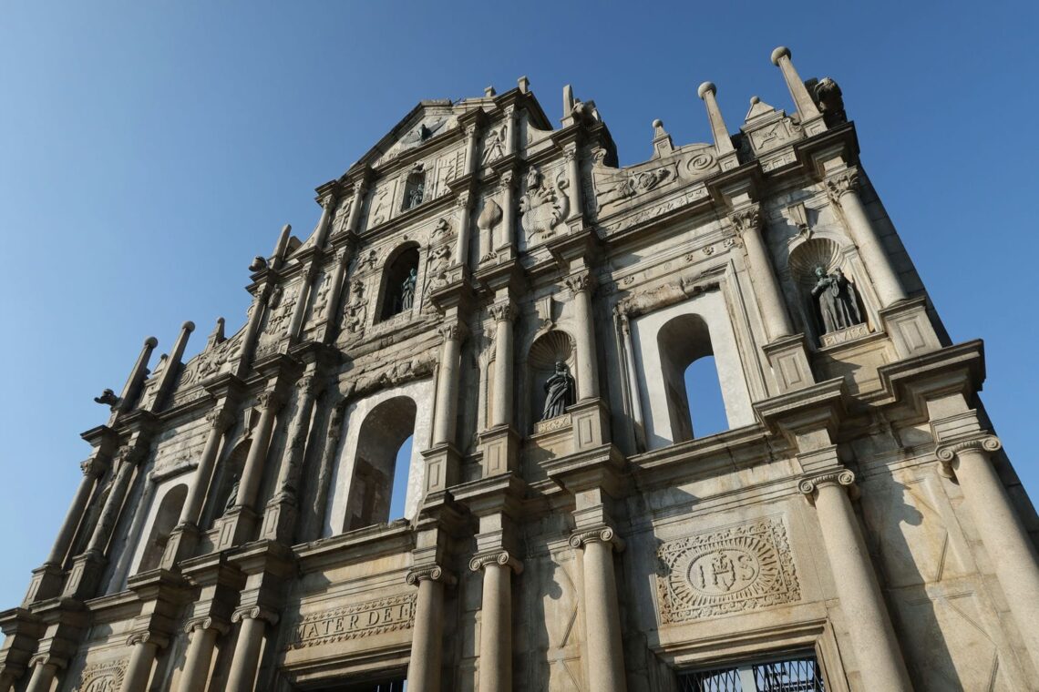18 Famous Architectural Landmarks In Asia For Architects 419 Architectural landmark: ruins of st. Paulโs low angle photography ยฉ ryo