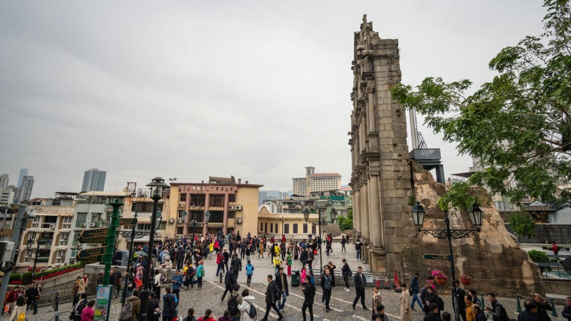 18 Famous Architectural Landmarks In Asia For Architects 417 Architectural landmark: ruins of st. Paulโs side view ยฉ expedia, inc.