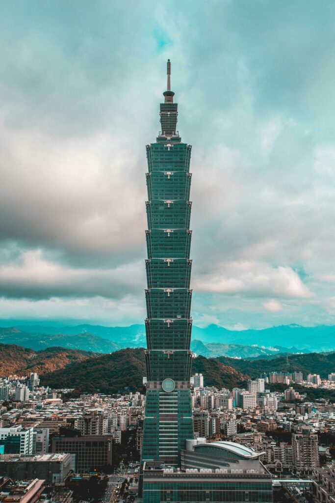 18 Famous Architectural Landmarks In Asia For Architects 308 Architectural landmark: taipei 101 faรงade ยฉ tommy tsao