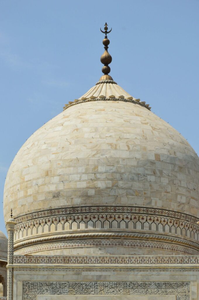 18 Famous Architectural Landmarks In Asia For Architects 228 Architectural landmark: taj mahal central dome ยฉ biswarup ganguly