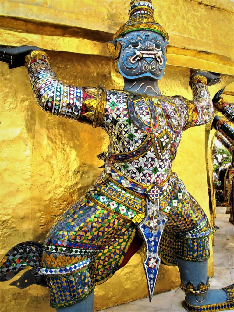 18 Famous Architectural Landmarks In Asia For Architects 342 Architectural landmark: the grand palace yaksha by the temple of the emerald buddha ยฉ ruben sukatendel