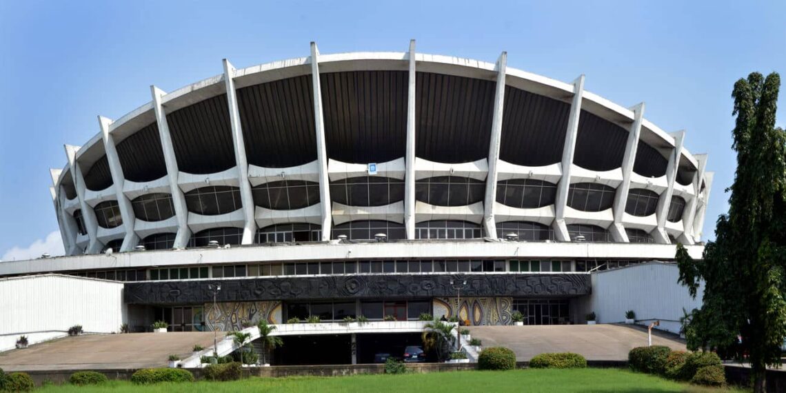 Architectural landmark: national theater nigeria façade © giditraffic
