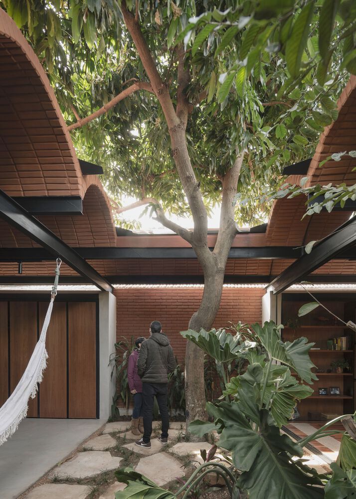 Intermediate House / Equipo De Arquitectura 29 Intermediate house / equipo de arquitectura