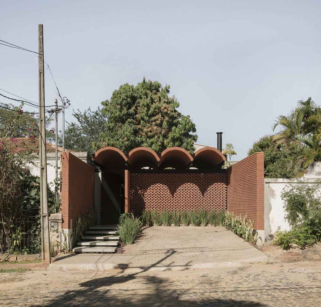 38A-La-Casita-De-Matt-Ea-C-Federico-Cairoli-Ok Intermediate house / equipo de arquitectura