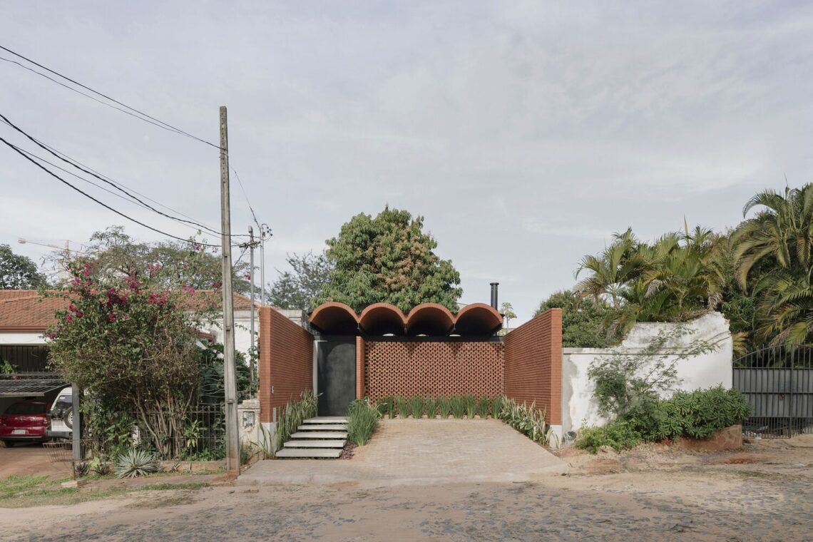 Intermediate House / Equipo De Arquitectura 49 Intermediate house / equipo de arquitectura