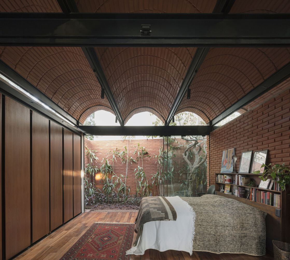 Intermediate House / Equipo De Arquitectura 53 Intermediate house / equipo de arquitectura