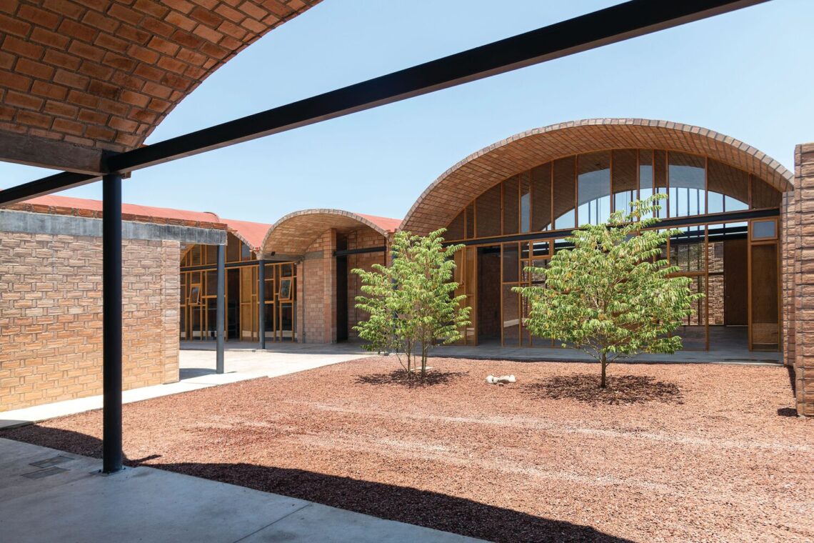 Ruiz Community Center / Bgp Arquitectura 1 Ruiz community center / bgp arquitectura