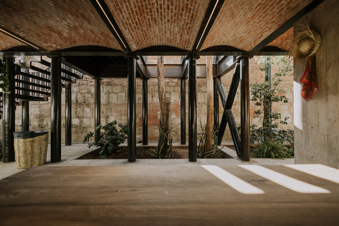 Oaxaca Gastronomic Center / Rootstudio 26 Oaxaca gastronomic center / rootstudio