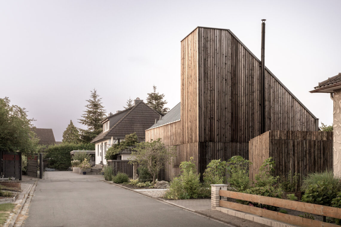 House m / busch & takasaki architekten + ann-kathrin lepke