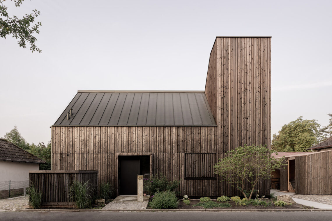 House m / busch & takasaki architekten + ann-kathrin lepke