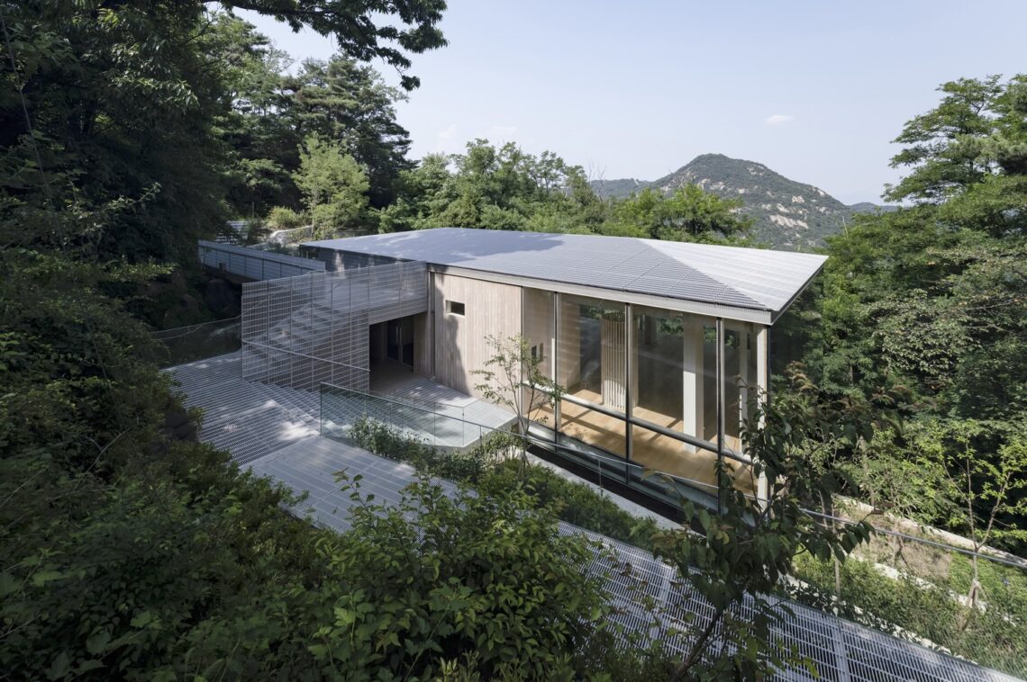 Inwang Guard Post Forest Retreat / Soltozibin Architects + Sn Architecture 13 Inwang guard post forest retreat / soltozibin architects + sn architecture