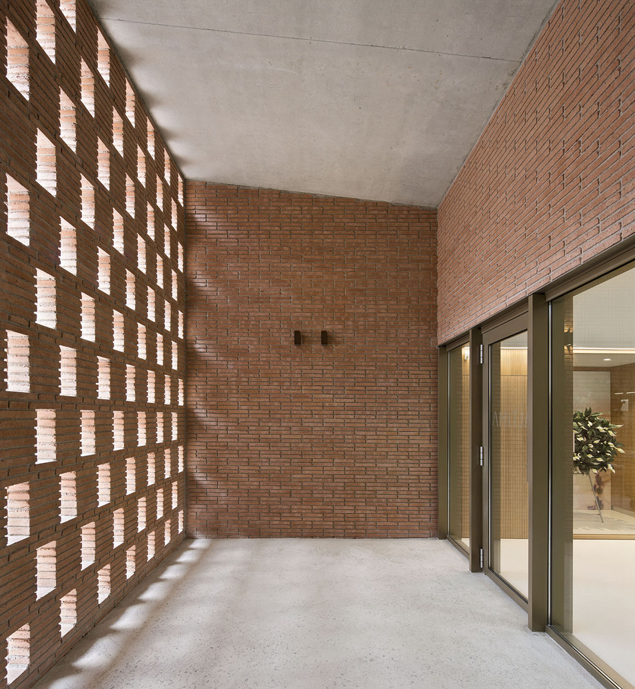 Àltima sant andreu funeral home, nou barris / batlleiroig