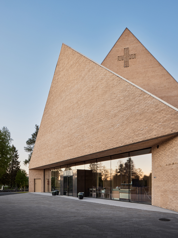 20210603 K2S Arkkitehdit, Ylivieskan Kirkko Ylivieska church / k2s architects