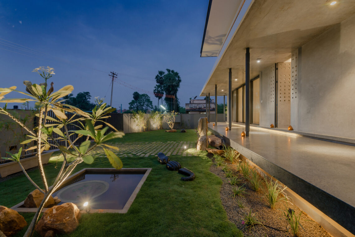 House In A Grove / Sto.m.p 8 House in a grove / sto. M. P