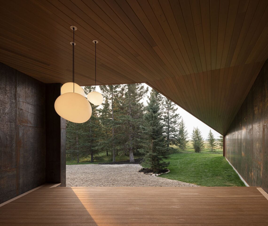 Y house / saunders architecture