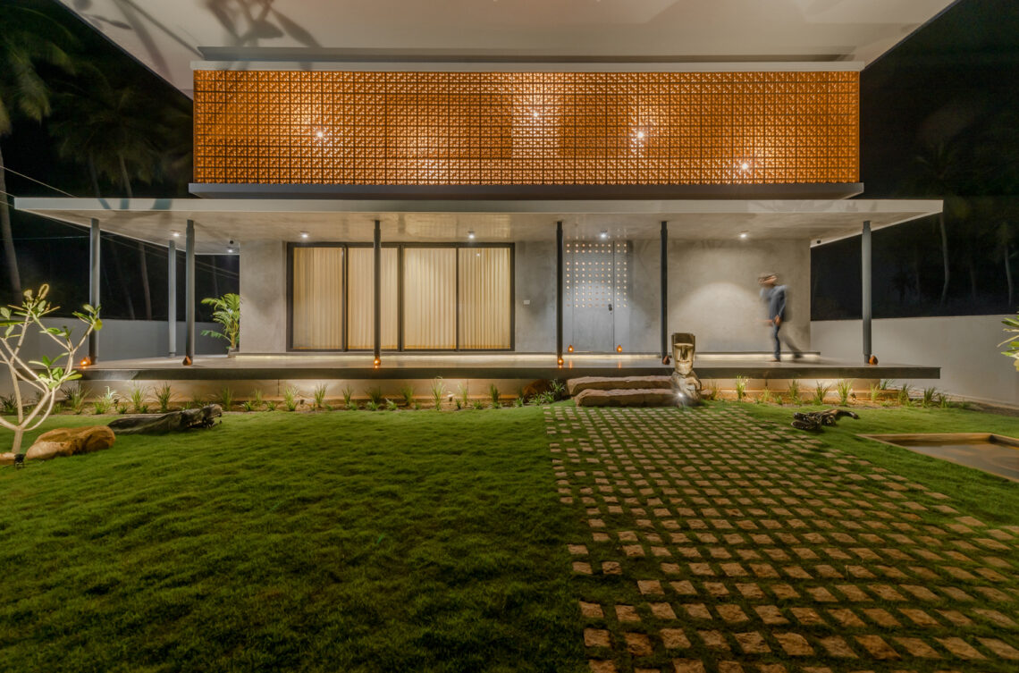 House In A Grove / Sto.m.p 1 House in a grove / sto. M. P
