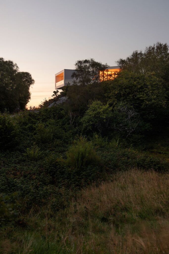 Villa austevoll / saunders architecture