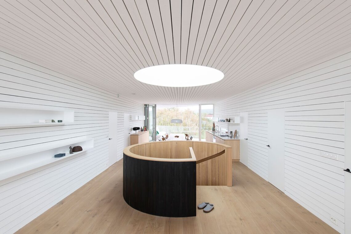 Villa austevoll / saunders architecture