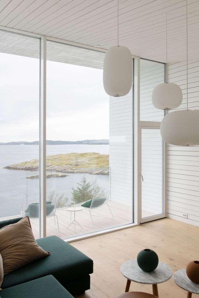 Villa austevoll / saunders architecture