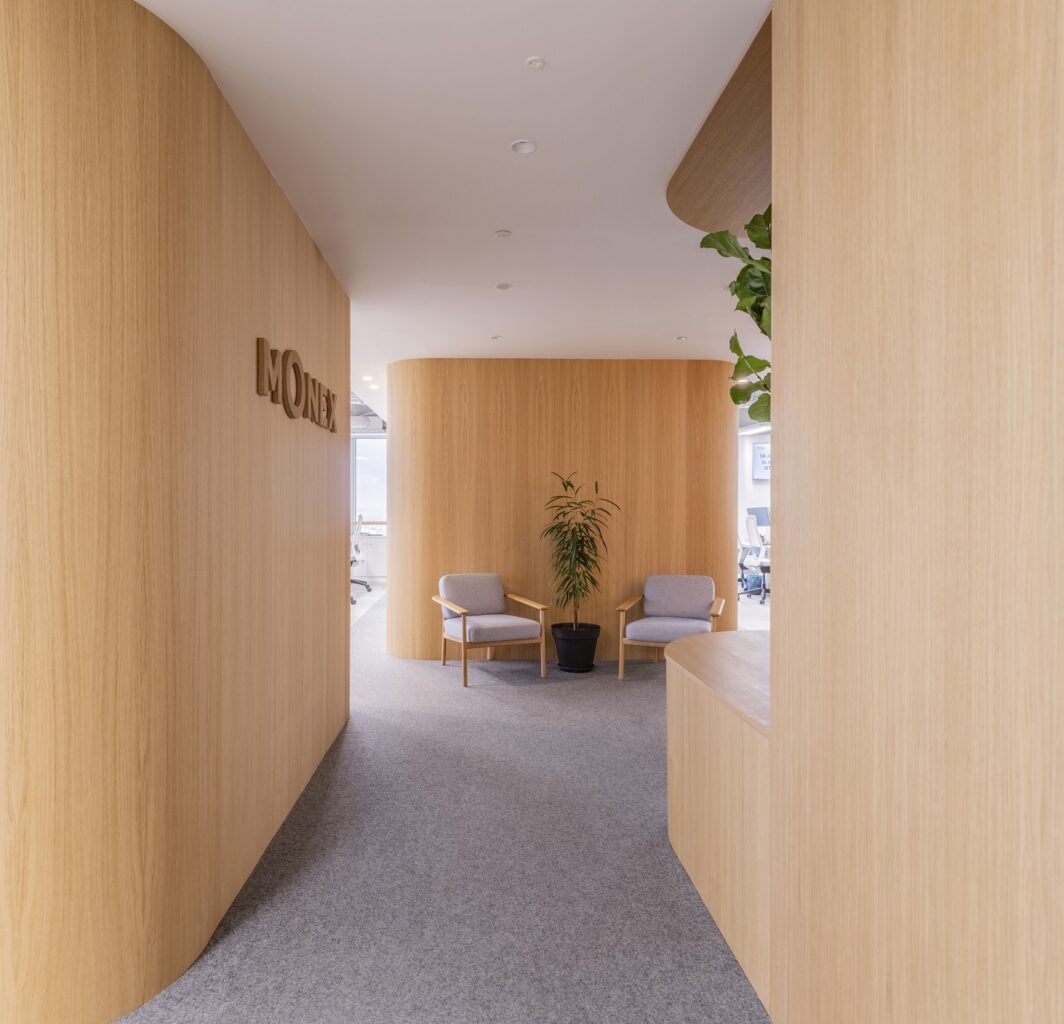 Monex offices / arquid