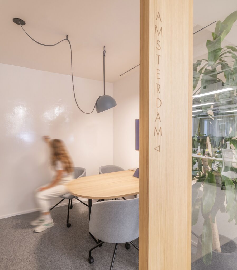 Monex offices / arquid