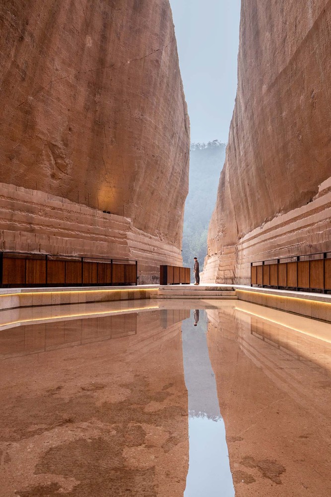 _Y2A7545 Quarry no. 9: stage space + quarry no. 10: live performance / dna