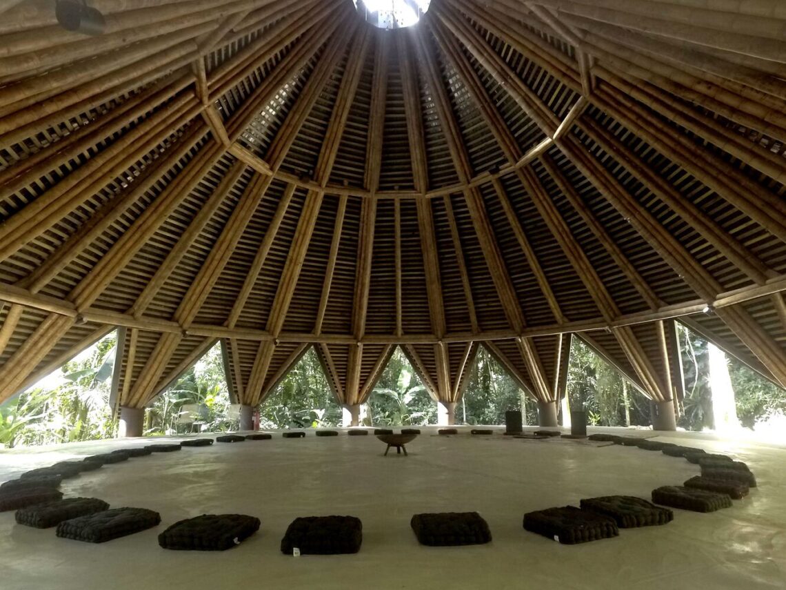 Ayuru The Forest Temple / Atelier Marko Brajovic 3 Ayuru the forest temple / atelier marko brajovic